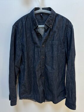 GAP Men's Dark Indigo Button-Down Shirt
